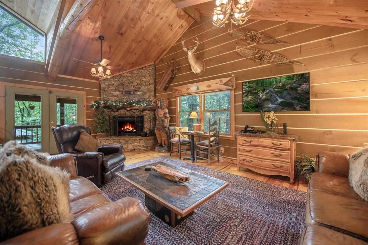 Waterfront Mountain Cabin With Hot Tub Villa Blue Ridge Eksteriør billede