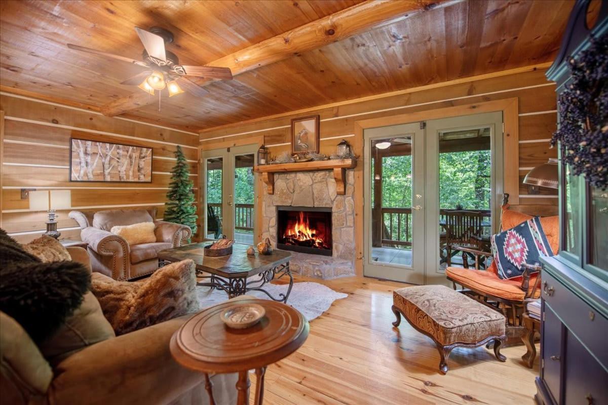 Waterfront Mountain Cabin With Hot Tub Villa Blue Ridge Eksteriør billede