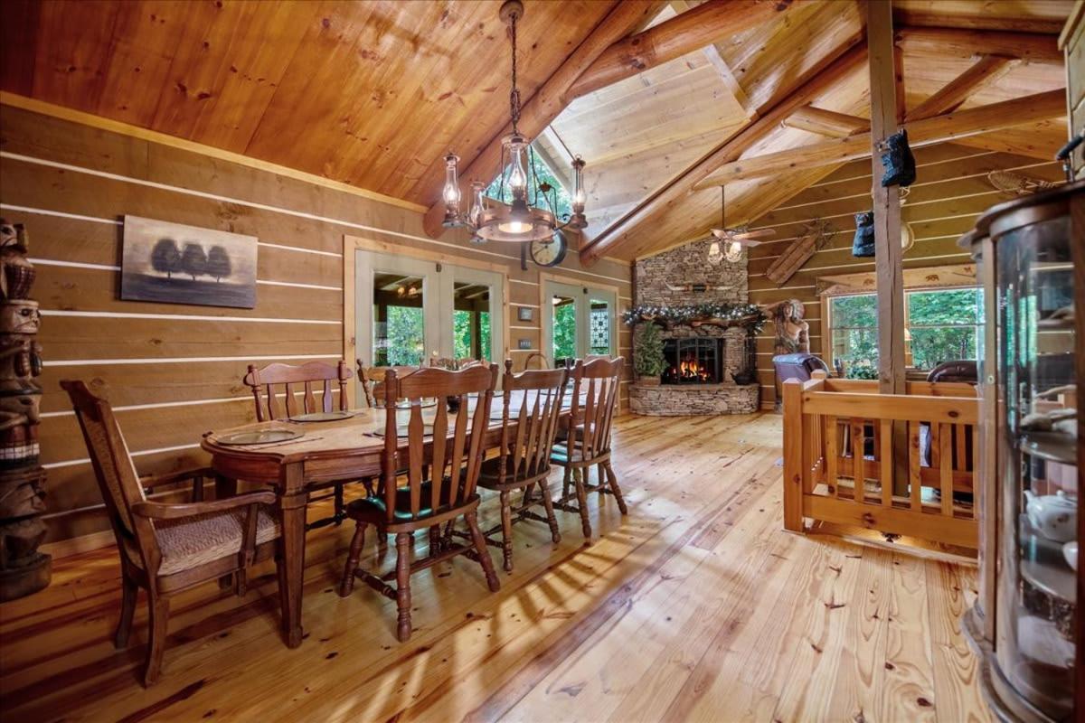 Waterfront Mountain Cabin With Hot Tub Villa Blue Ridge Eksteriør billede