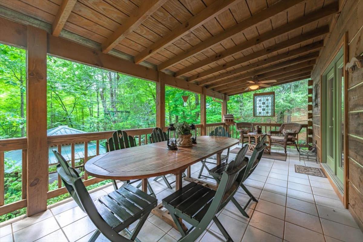 Waterfront Mountain Cabin With Hot Tub Villa Blue Ridge Eksteriør billede