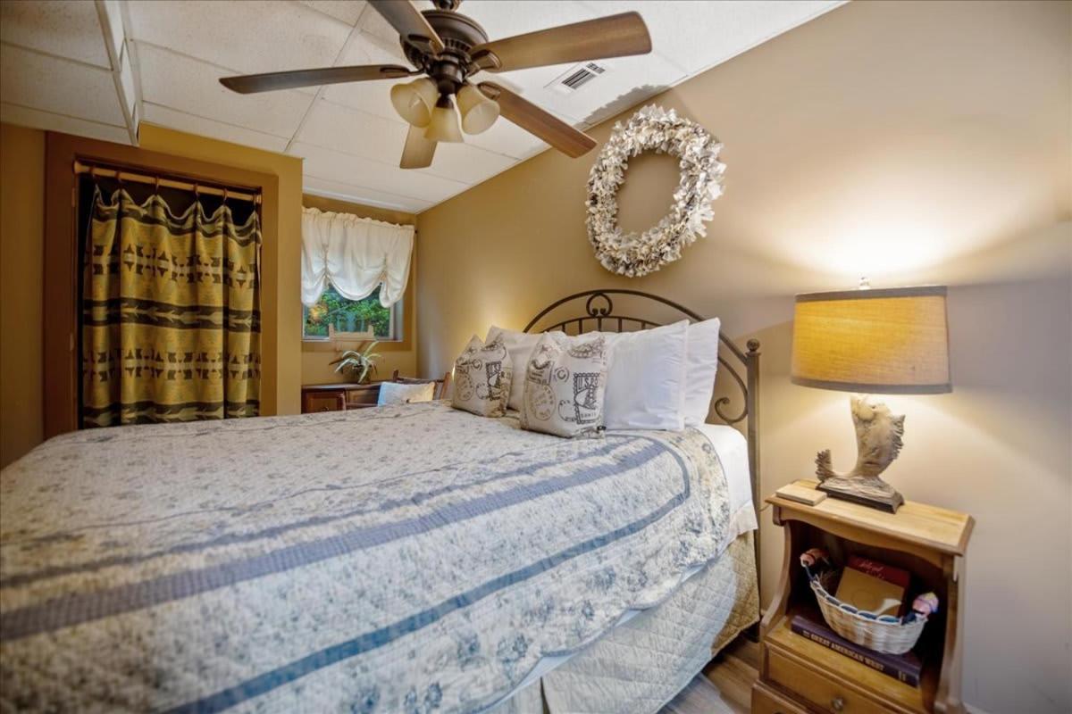 Waterfront Mountain Cabin With Hot Tub Villa Blue Ridge Eksteriør billede